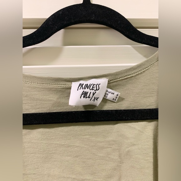 ✨ PRINCESS POLLY TOP ✨ - Picture 5 of 5